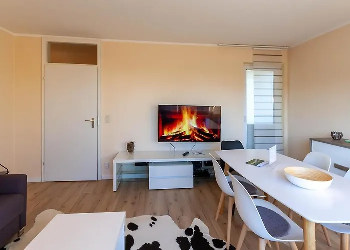 Talsicht Mit Balkon - Hunde Willkommen